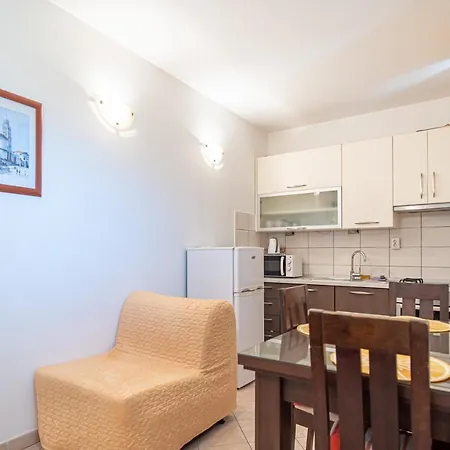 Apartment Goge *
