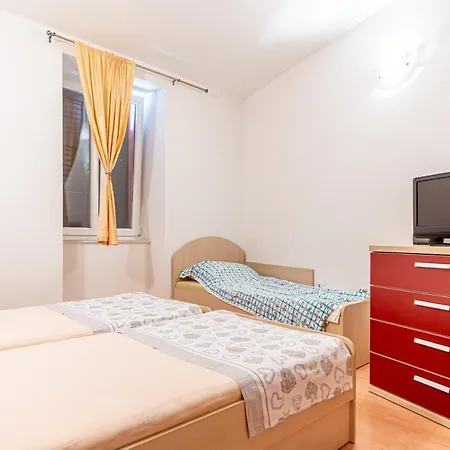 Apartment Goge *