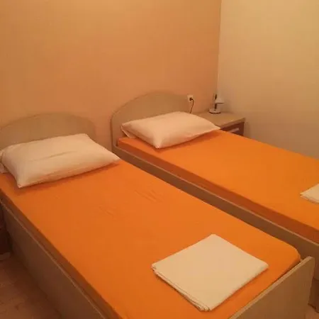 Goge Apartment *