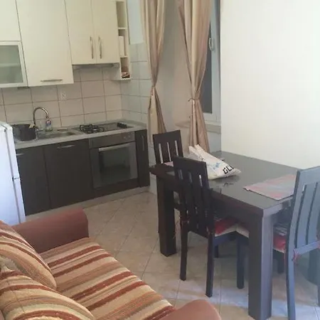Apartment Goge