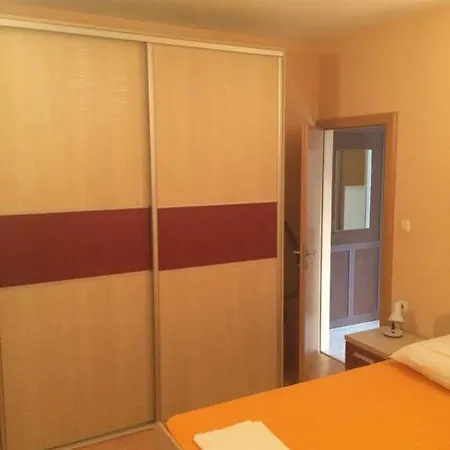 Goge アパート スプリト